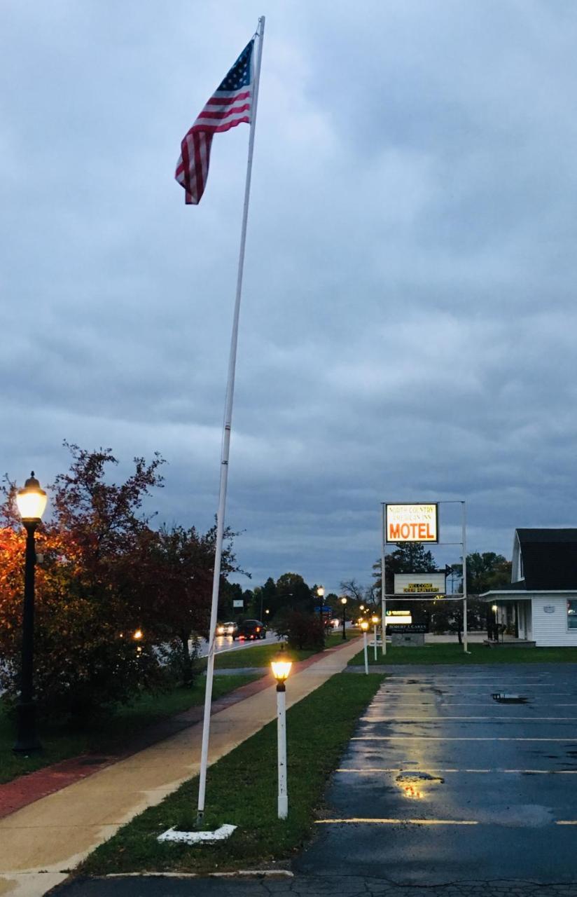 North Country American Inn Kalkaska Exterior photo